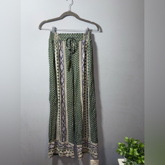 Angie Womens BOHO Festival Printed Flowy Wide leg palazzo pants Size Small EUC - Picture 1 of 8
